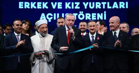 Erdoğan: Üniversitelerimiz Türkiye’nin vizyon merkezi olmalı