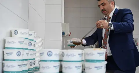 Bursa Yıldırım'da gönüller de, sofralar da bir