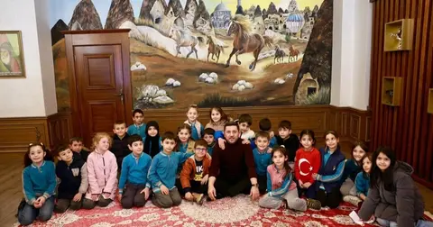 Nevşehirli öğrencilerden Başkan Rasim Arı'ya ziyaret
