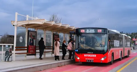 Sakarya'da Ramazan'a özel metrobüs ayarı
