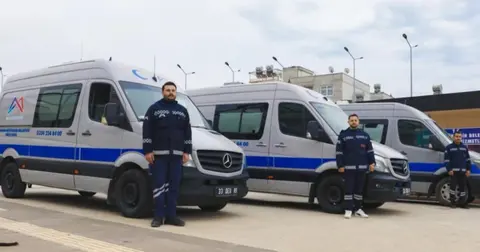 Mersin’de yatağa bağımlı hastalara ücretsiz nakil hizmeti