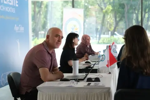 İnegöl'de YKS adaylarına ücretsiz tercih danışmanlığı