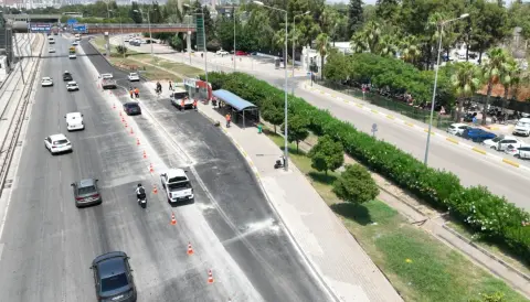 Antalya'da trafik akıcı: 2 kritik kavşak çözüldü