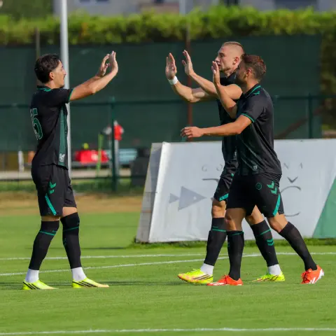 Konyaspor, Zorya Luhansk'ı 2-1 yendi