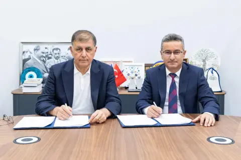 İZULAŞ’ta 772 çalışanı kapsayan toplu iş sözleşmesi imzalandı