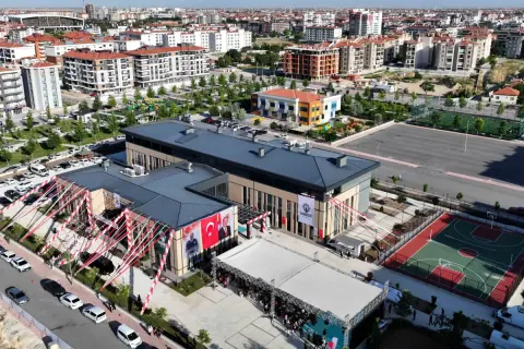 Türkiye'nin en büyük Engelli Aktif Yaşam Merkezi Konya'da hizmete açıldı