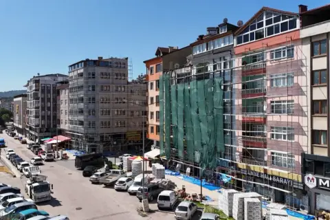 Ünye'de 44 Bina Cephe Yenilemesi Başladı