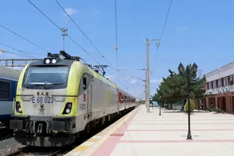 Edirne-Halkalı trenleri 2 gün duruyor