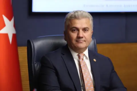 Mustafa Canbey’den Aday Öğrencilere Balıkesir Çağrısı