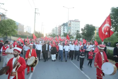 Kocaeli Çayırova 15 Temmuz’da tek yürek oldu