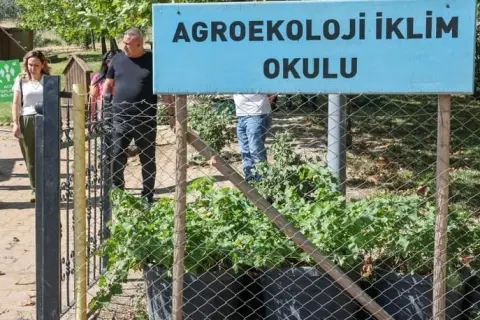 Diyarbakır Büyükşehir'den tıbbi bitki ve iklim okulu incelemesi