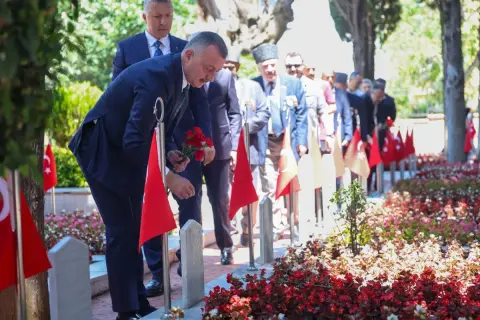 Kocaeli'de dualar kahramanlar için yükseldi