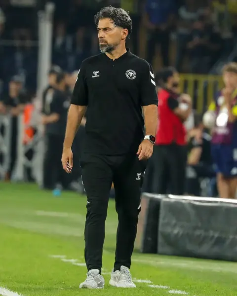 Fenerbahçe 4-2 Konyaspor: Deplasmanda ağır yenilgi