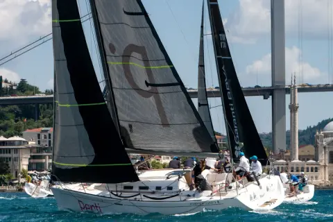 14. Olympos Regatta şampiyonları ödüllerini aldı