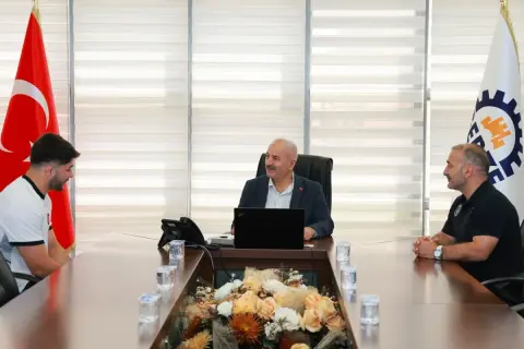 Güreşçi Alperen Tokgöz Akdeniz Oyunları vizesini aldı