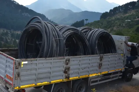 Antalya Büyükşehir'den Yaylaya 1.7 km Su Hattı