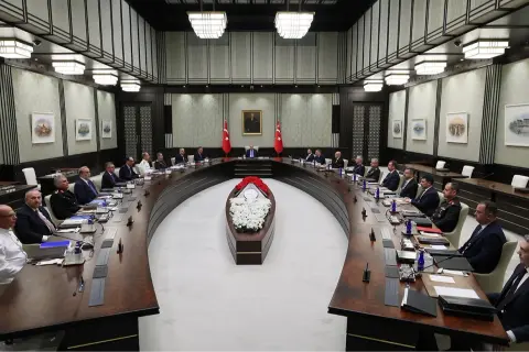 MGK Bugün Toplanıyor: Terörsüz Türkiye ve Silah Bırakma Gündemde