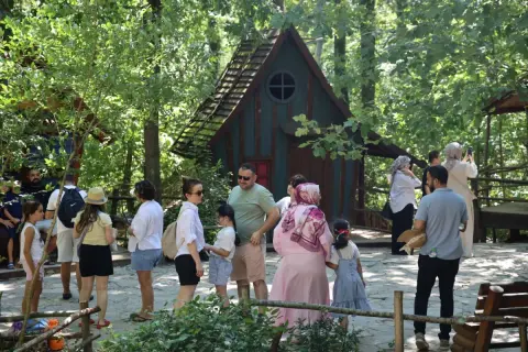 Kocaeli Ormanya'da yenilendi: Aileler doğayla baş başa