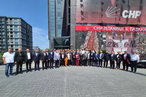 Gürsel Tekin: "Gündemimiz makamlar değil, millet"