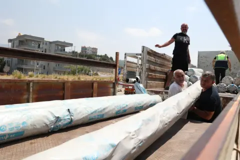 Antalya'dan yangınzedelere 24 bin m² sera naylonu