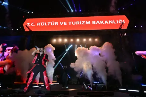 Sefo Erzurum'u ayağa kaldırdı: Binler eşlik etti