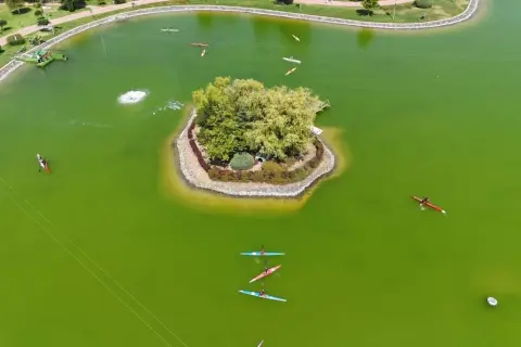 Eskişehir'de Çocuklar Kano ile Yaz Tatili Geçiriyor
