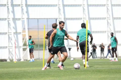 Konyaspor, Fenerbahçe'ye karşı son antrenmanı yaptı