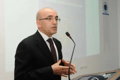 Şimşek: İşsizlik %7.9'a düştü, istihdam arttı