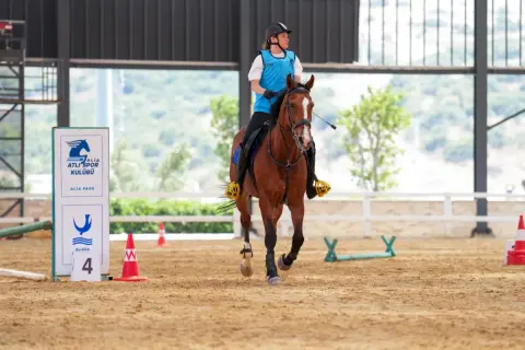 Aliapark Atlı Spor Kulübü'nden 9 lisanslı binici