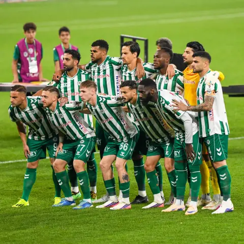 Konyaspor, Trabzonspor'u 1-0 yendi