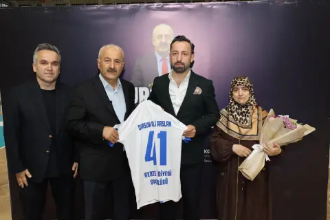 Gebzede Dursun Ali Arslan Anısına Voleybol Turnuvası Başladı