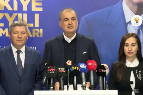 Ömer Çelik: "AK Parti'yi millet kurdu, tabelasını biz astık"