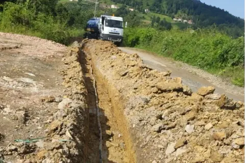 Trabzon’da Tonya ve Yakçukur’a 4,8 km içme suyu hattı