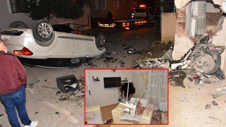 Çaldı, bıçakladı, kaçarken kaza yaptı