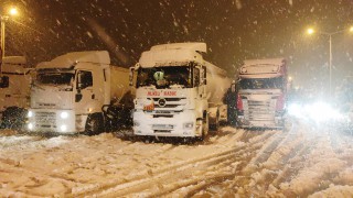Seydişehir-Antalya kara yolu çekici türü araçlara kapatıldı