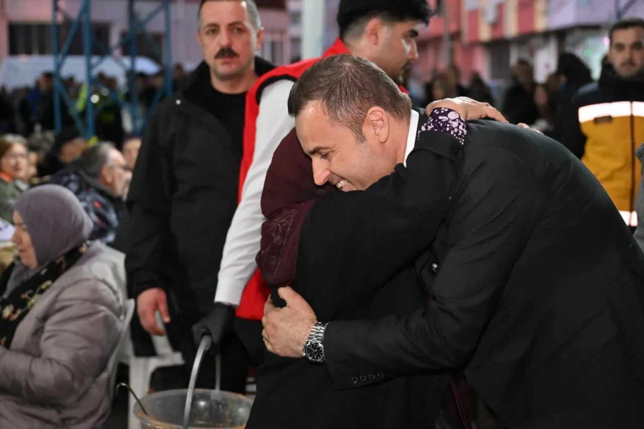 Balıkesir’de Bereket Sofrası Edremit’te kuruldu