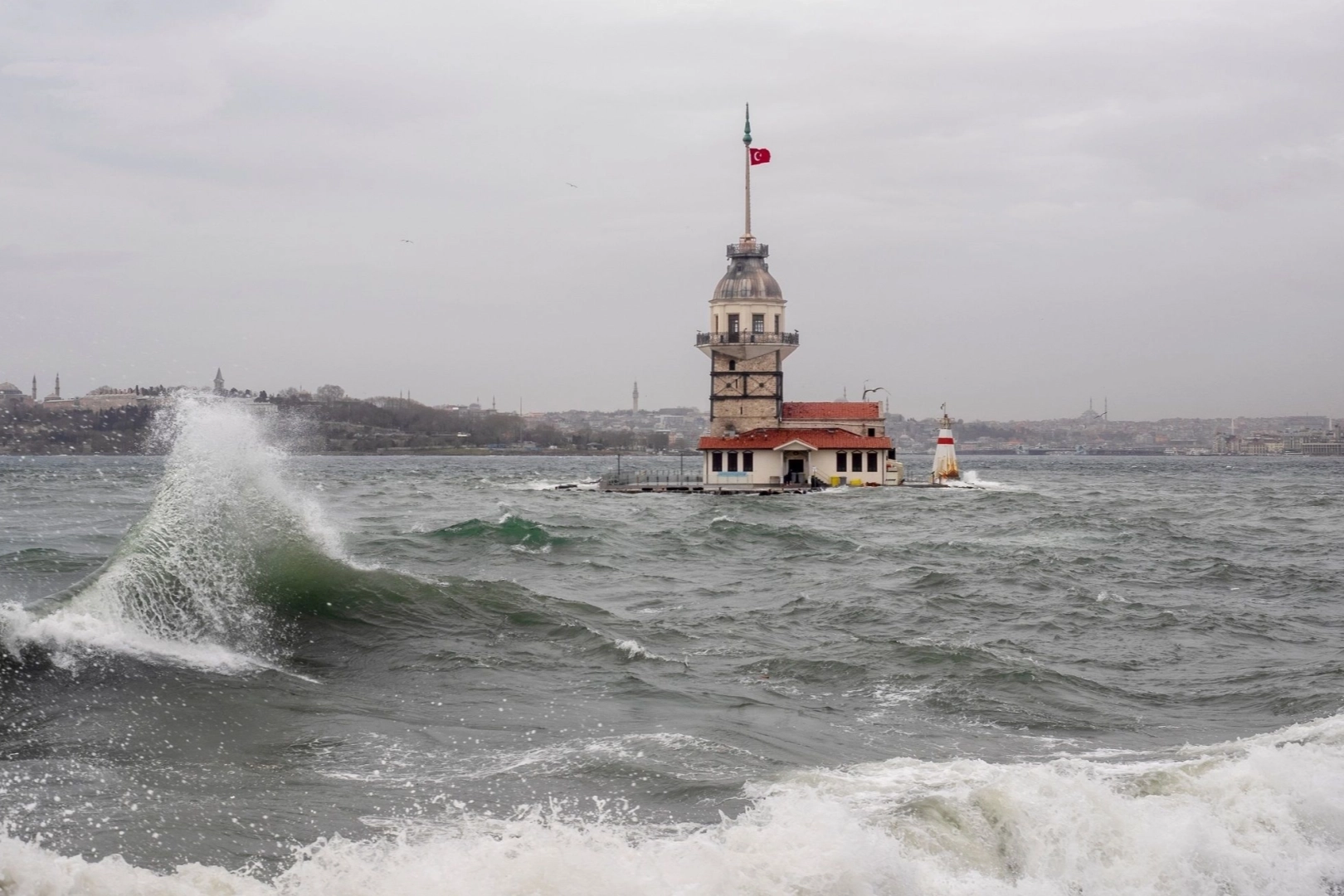 Yurtta bugün hava nasıl olacak? Meteoroloji'den 3 Nisan raporu