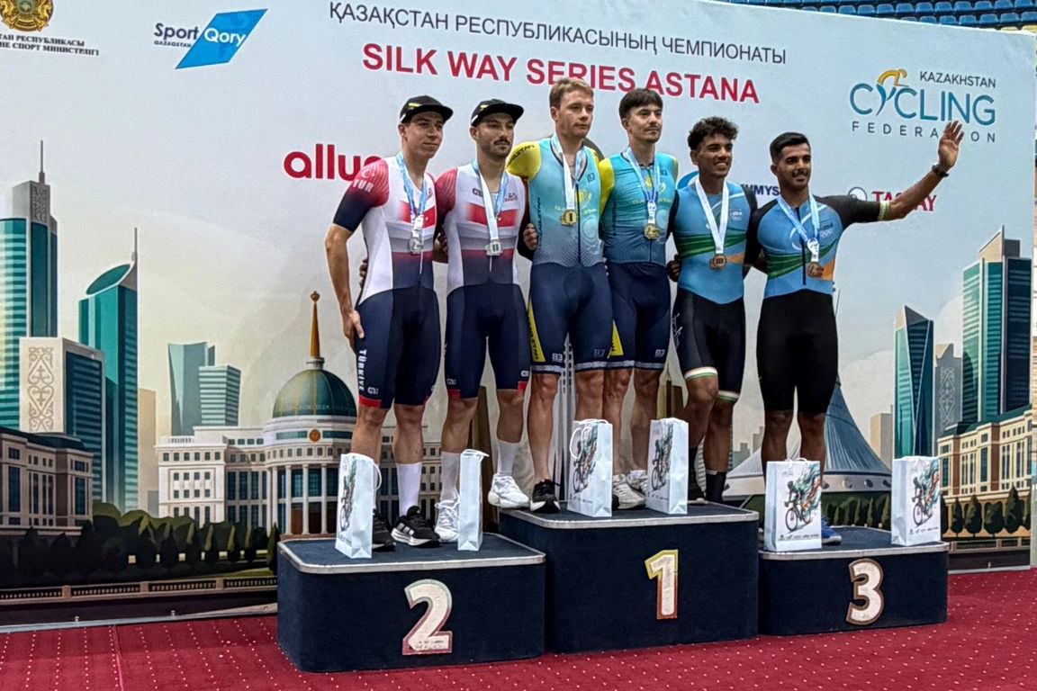 Astana’da pist bisikleti yarışlarında millilerin altın ve gümüş madalya gururu