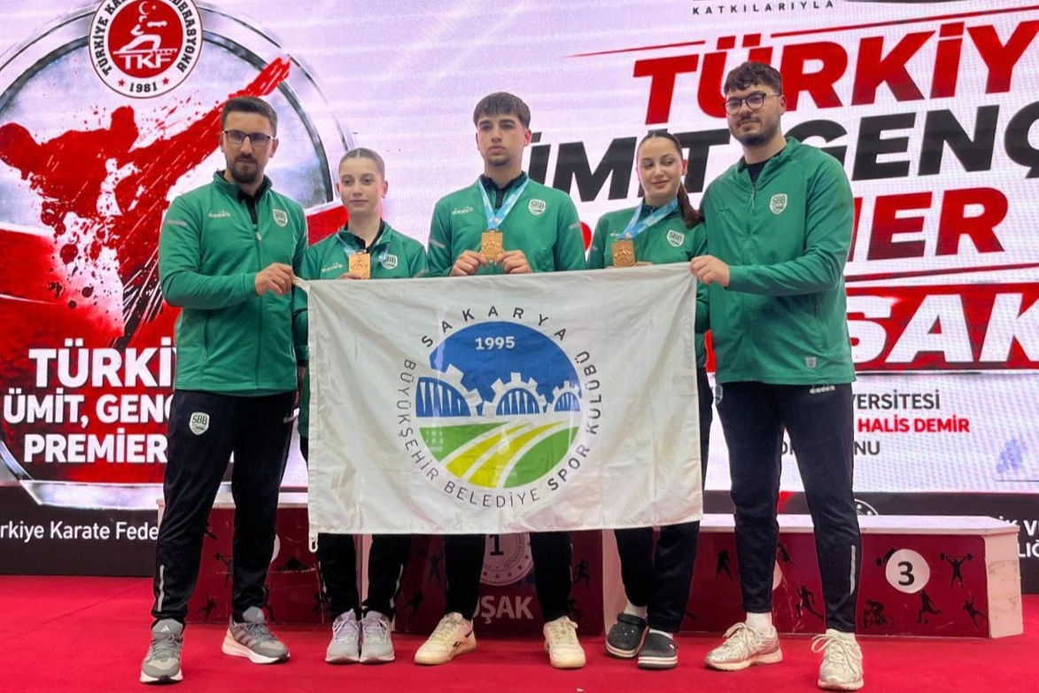 Sakarya’nın sporcuları farklı illerde kürsüde