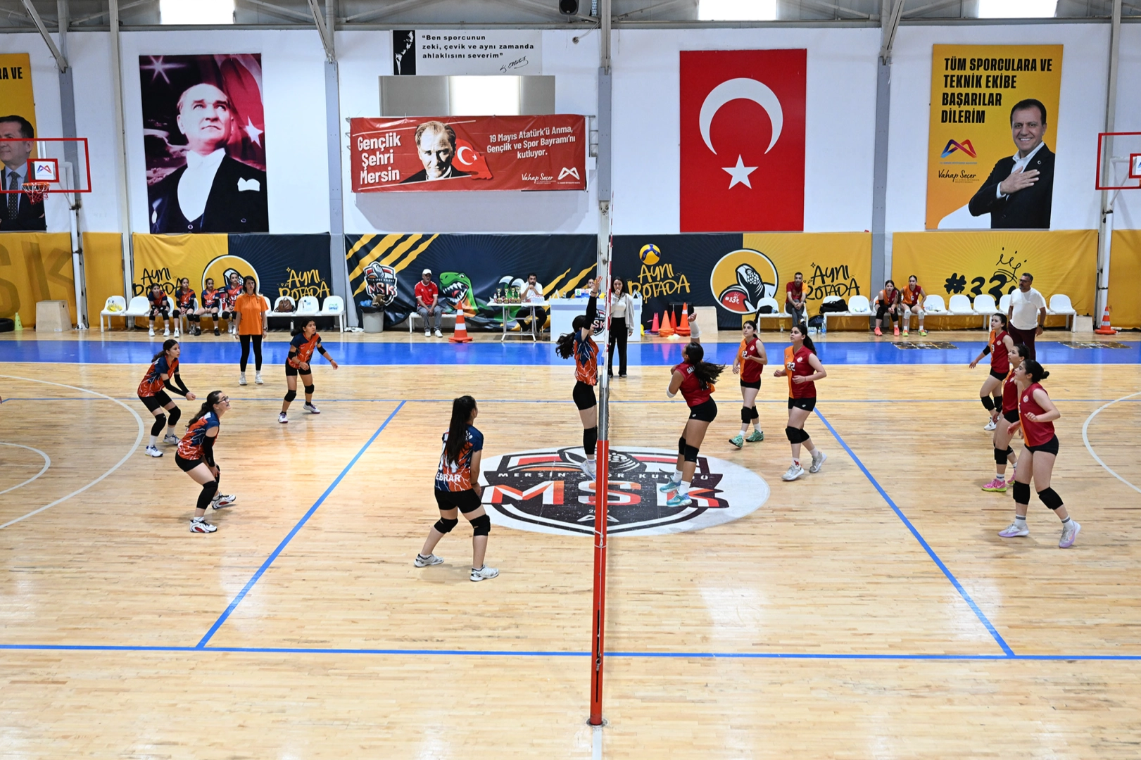Gençlerin bayramı Mersin'de turnuvalarıyla taçlandı