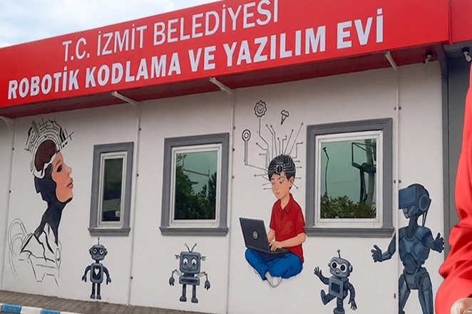 İzmit Belediyesi'nden Robotik Kodlama ve Yazılım Evi