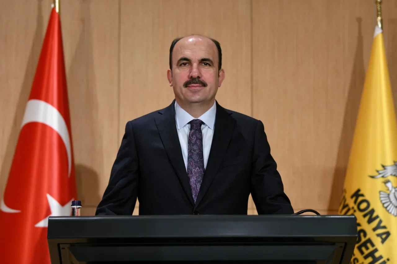 Türkiye'nin 500'ünde yer alan 8 Konyalı firmaya Başkan Altay'dan tebrik