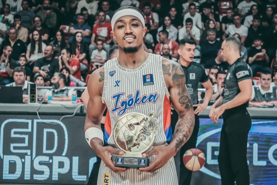 TOFAŞ, yeni sezonun ilk transferini yaptı... Bryce Jones potada