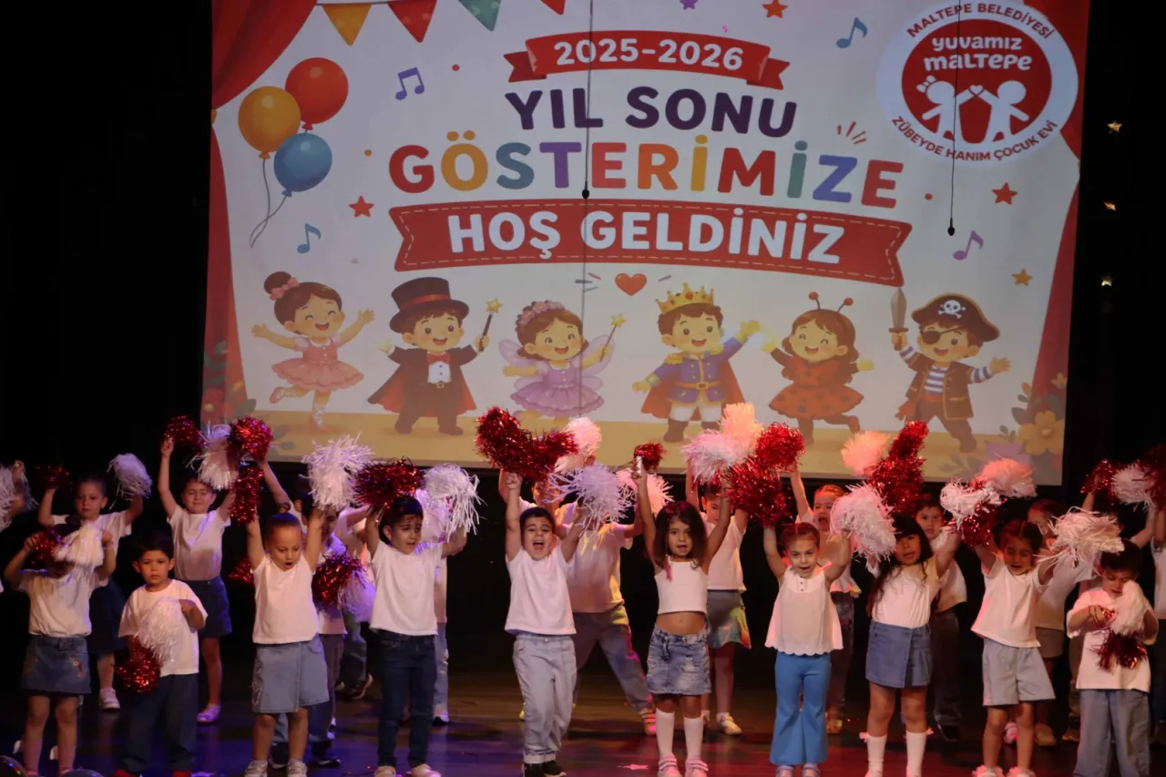 İstanbul'da Maltepe Belediyesi’nin kreşlerinde yılsonu heyecanı