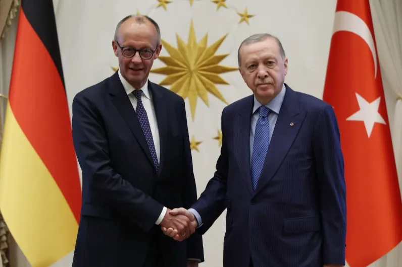 Cumhurbaşkanı Erdoğan, Almanya Şansölyesi Merz ile görüştü
