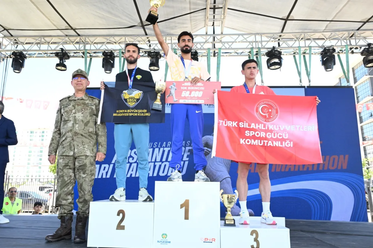 Malatya’da Arslantepe Uluslararası Yarı Maratonu tamamlandı