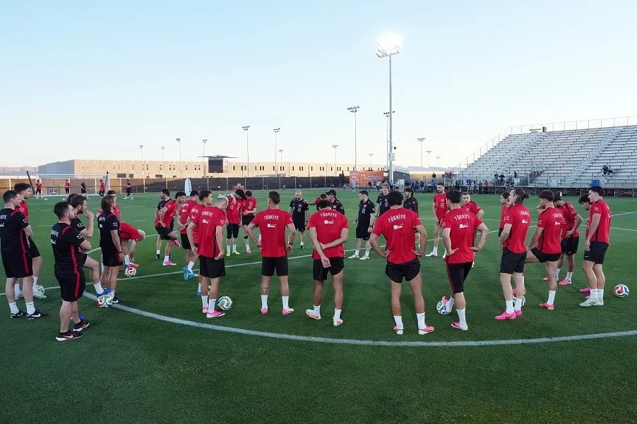 Bizim Çocuklar'da Avustralya mesaisi sürüyor