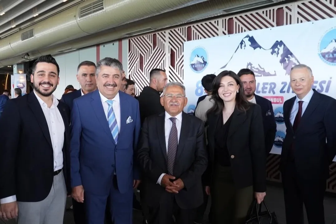 Kayserililer Zirvesi'ne Büyükkılıç damgası