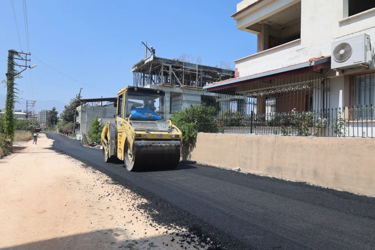 Hatay Büyükşehir'den asfalt çalışması