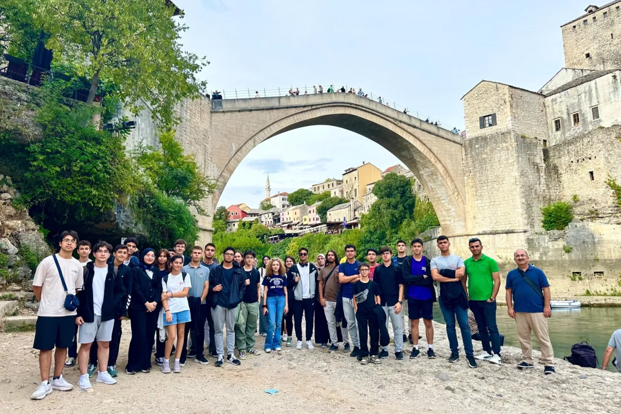 Başkan Fatma Şahin’den LGS şampiyonlarına tam altın ödülü